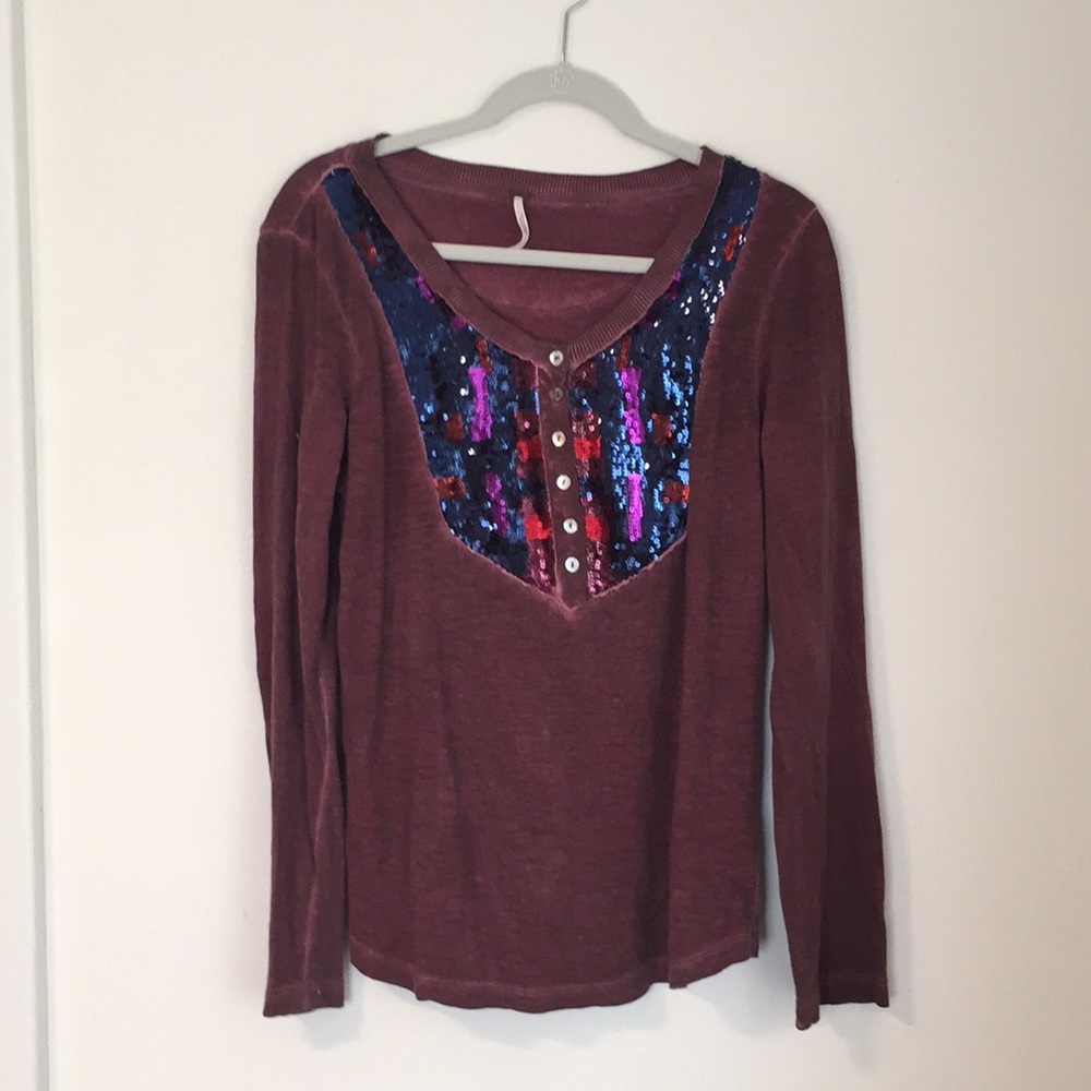 Sequined Long Sleeved Tee